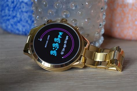 How to CHARGE Michael Kors Smartwatch 